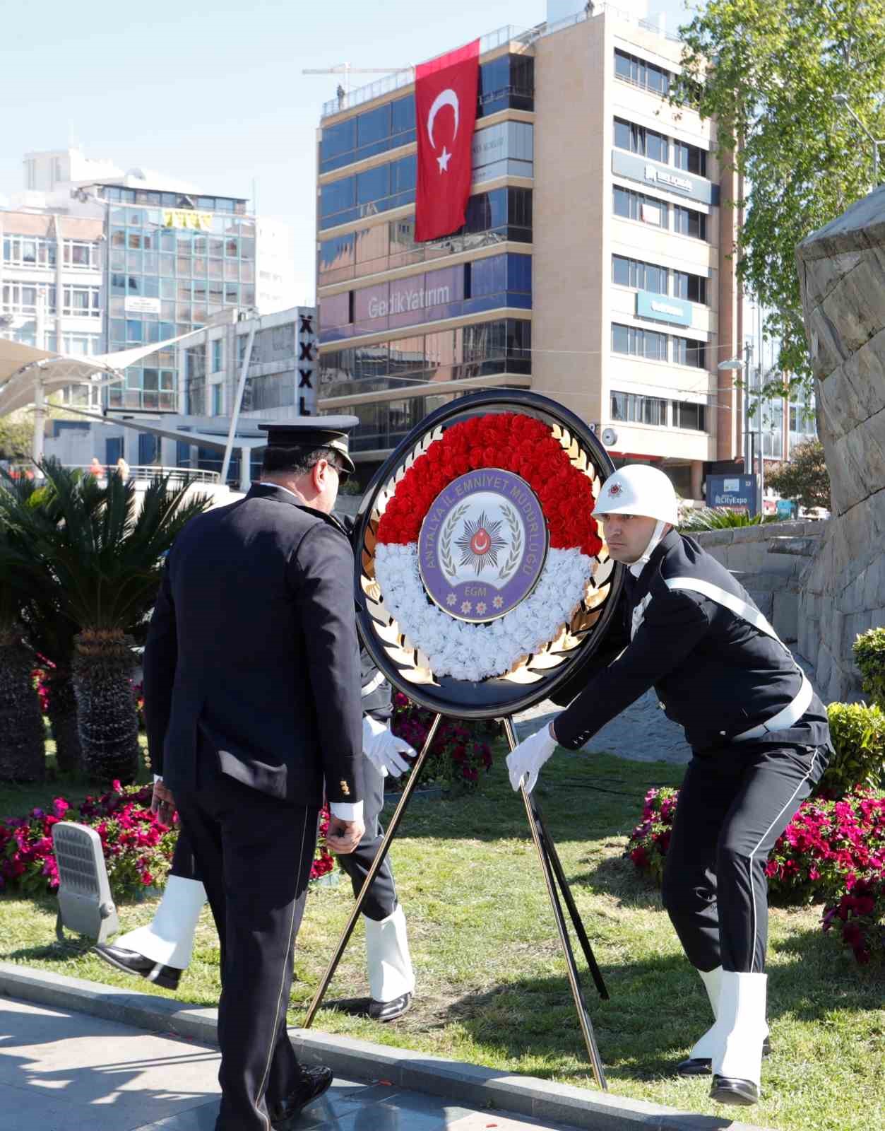 Türk Polis Teşkilatı’nın kuruluşunun 180. yılı Antalya’da kutlandı