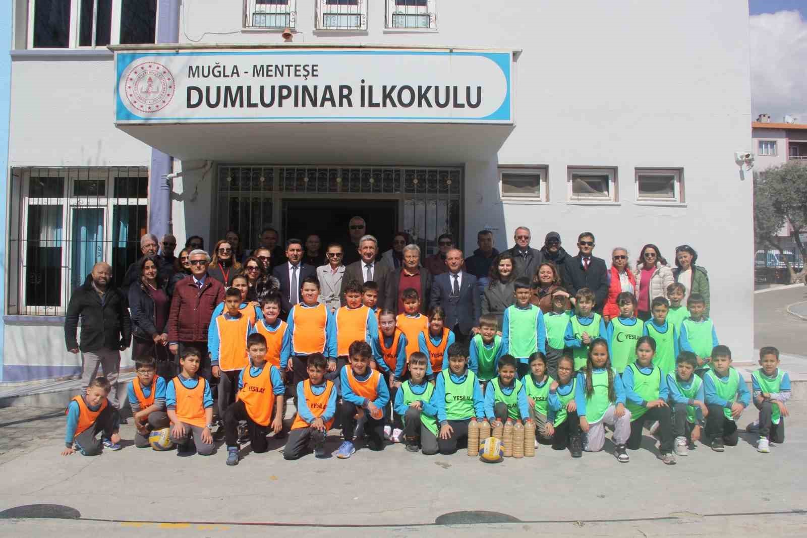 Dumlupınar İlkokulu’nda 12. Geleneksel Çocuk Oyunları başladı