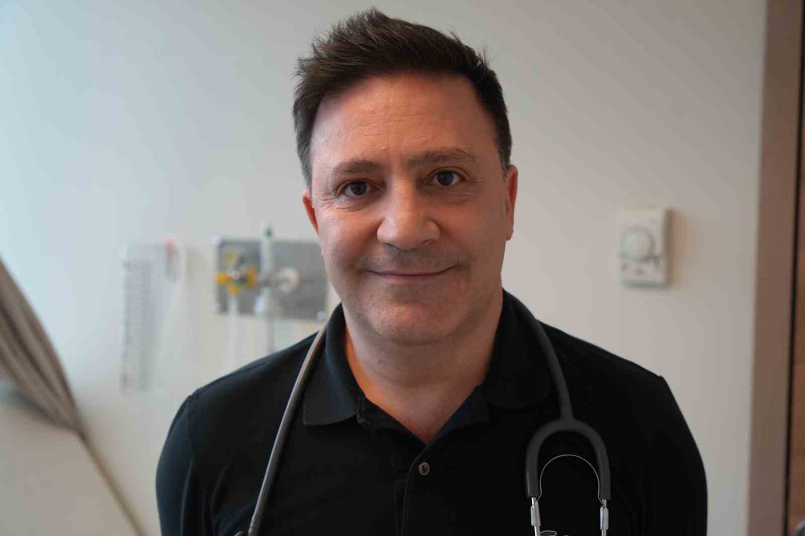 Profesör açıkladı: "Ani, beklenmedik ve genç ölümlerin sebebi kalp gribi"