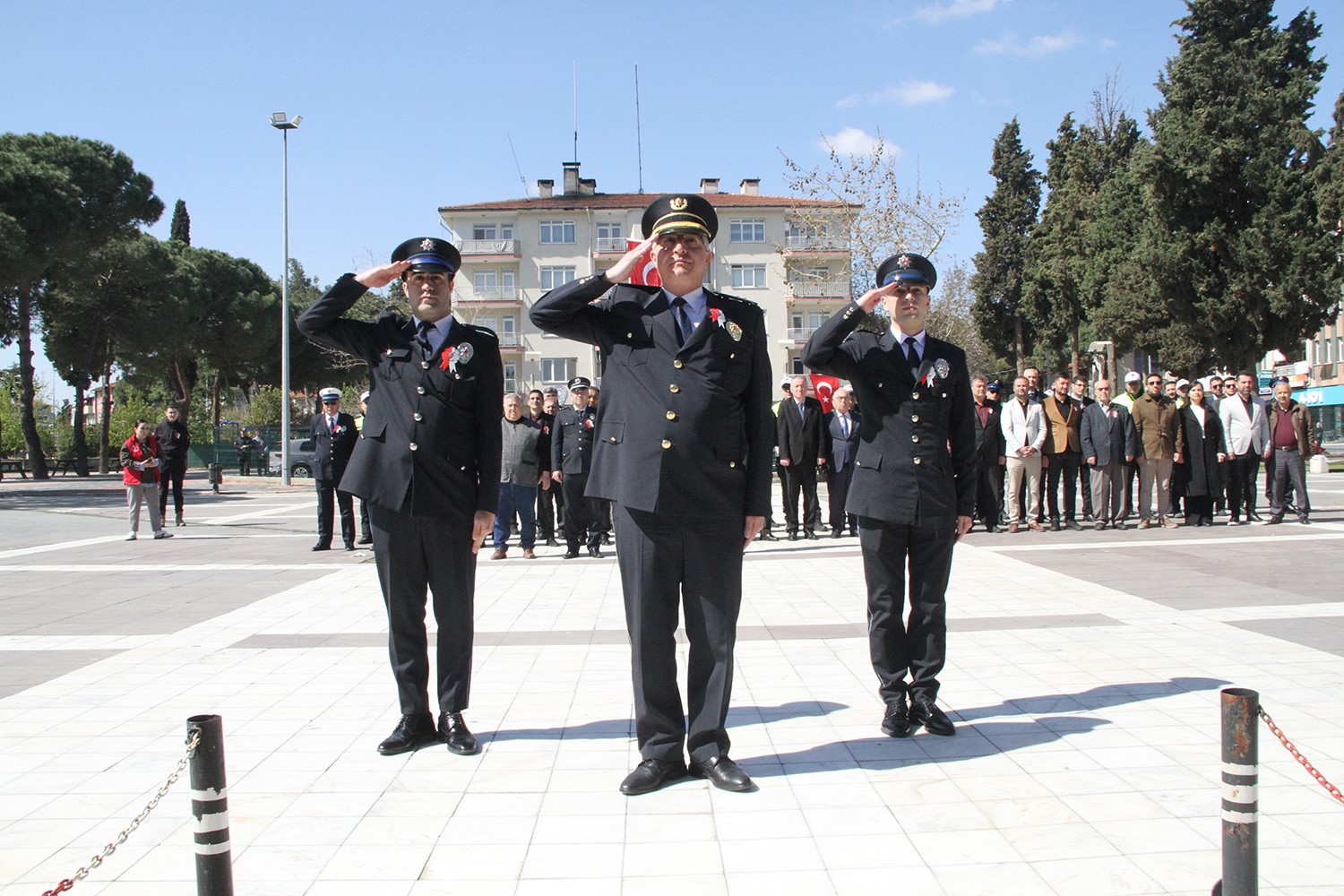 Salihli ve Kula&rsquo;da T&uuml;rk Polis Teşkilatı&rsquo;nın 180. yılı kutlandı
