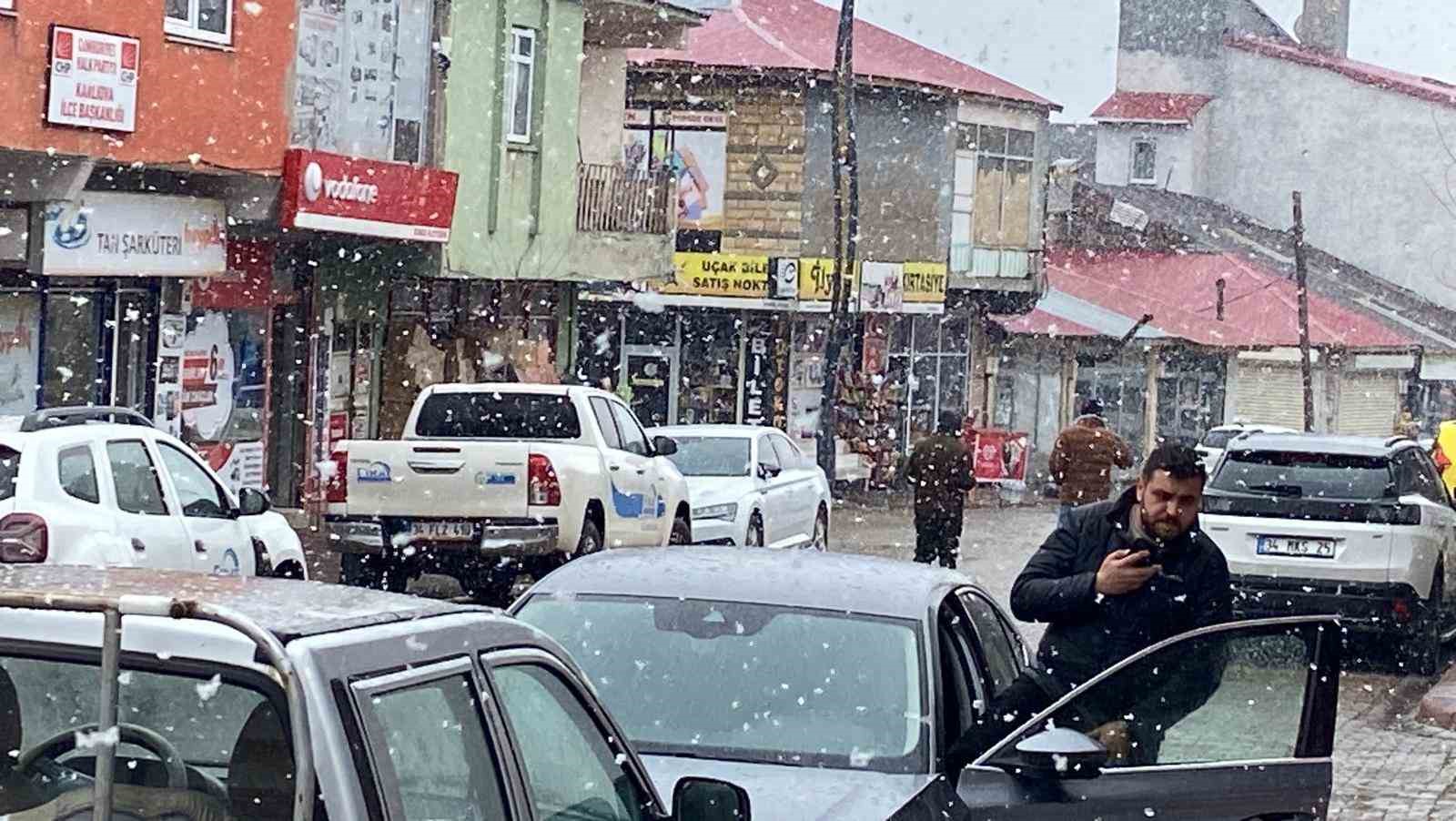 Bingöllüler, iki saatte 4 mevsimi de yaşadı