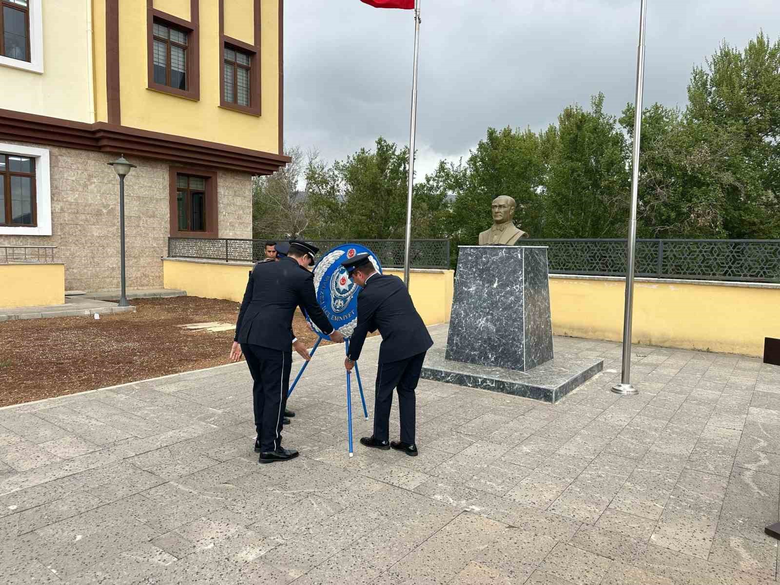 Araban ve Yavuzeli&rsquo;nde polis haftası kutlandı