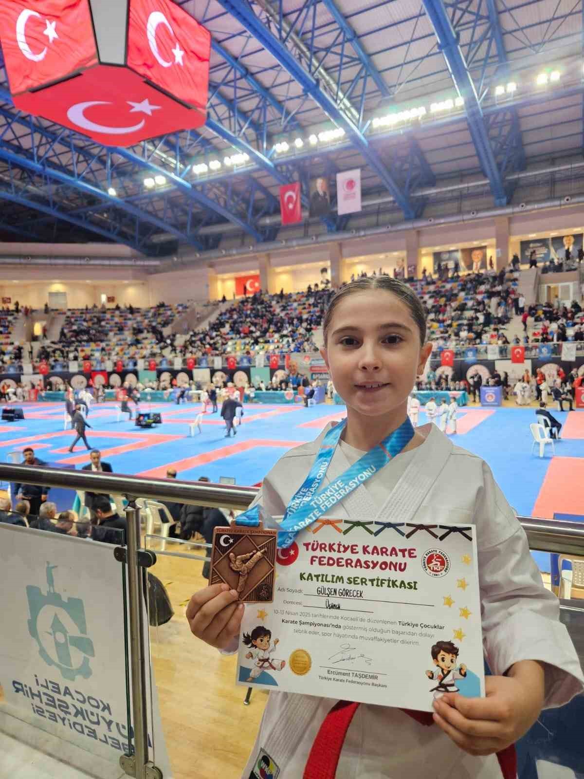 Sökeli Gülşen ’Milli Sporcu’ unvanı kazandı
