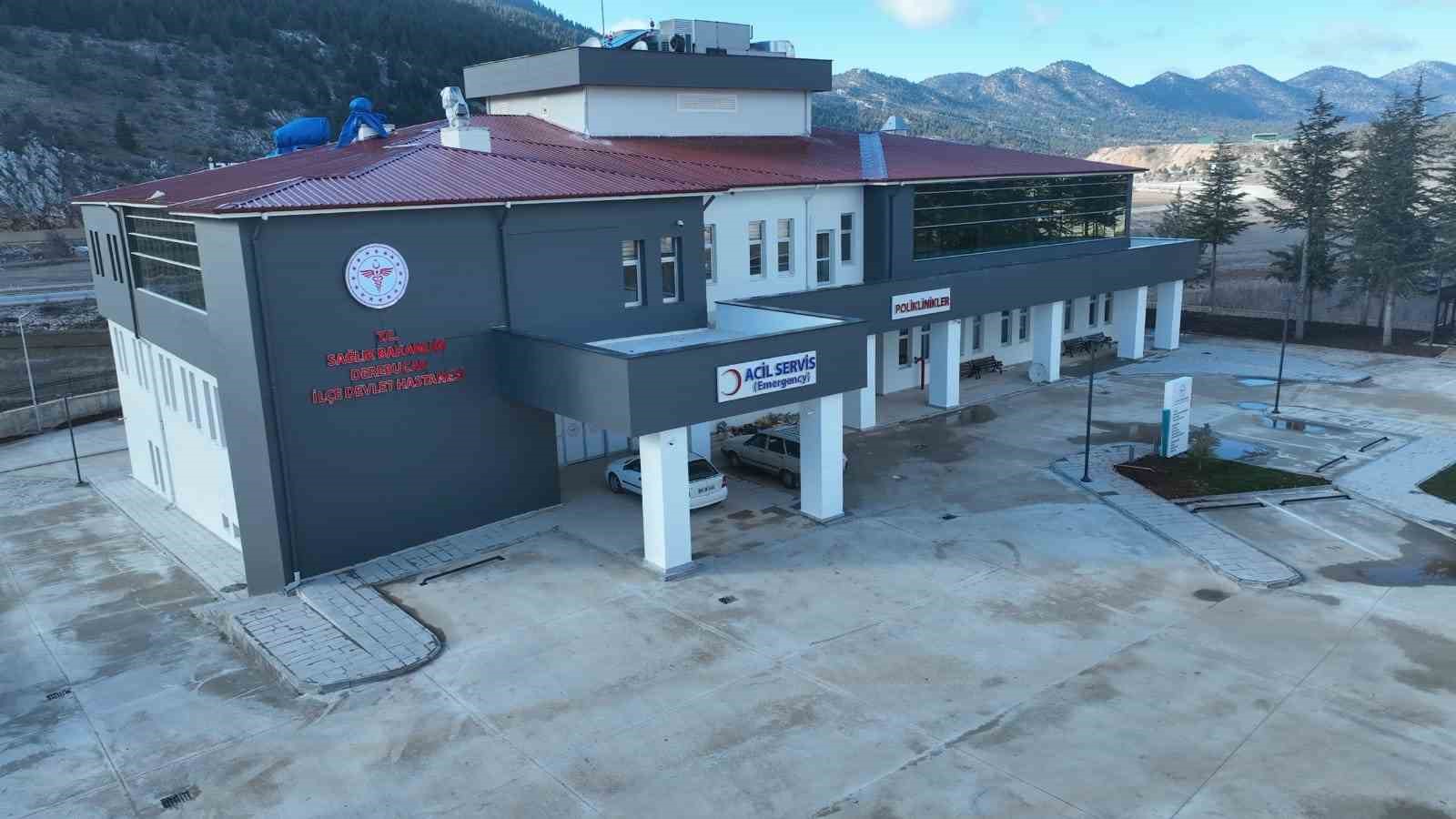 Derebucak’ın yeni devlet hastanesi hizmete başladı