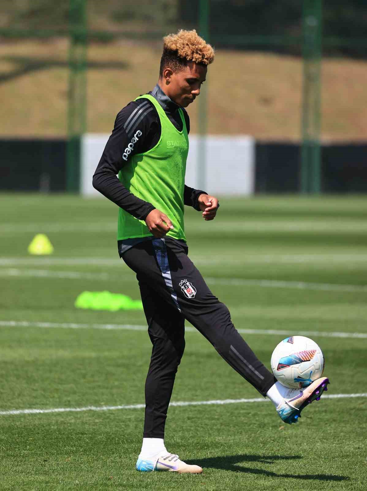 Beşiktaş, Başakşehir maçının hazırlıklarını sürdürdü