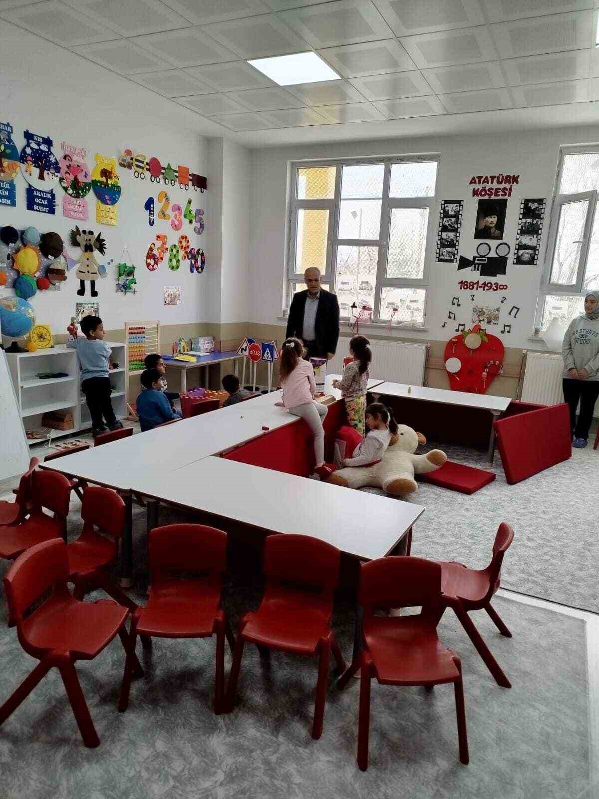 Minik &ouml;ğrencilerle bir araya geldi
