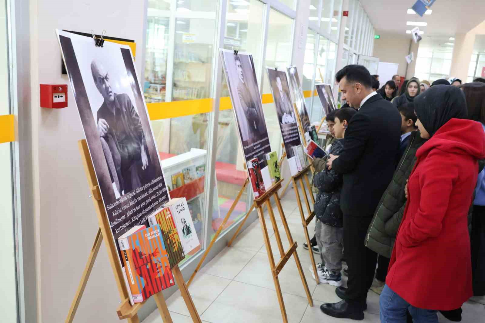 Erzurum&rsquo;da "Kahraman ailemle kitap okuyorum" programı
