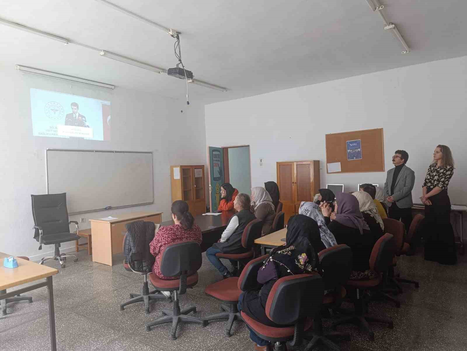 Sağlıklı Hayat Akademisi Eğitim Programı Eskişehir&rsquo;de de uygulamaya ge&ccedil;irildi
