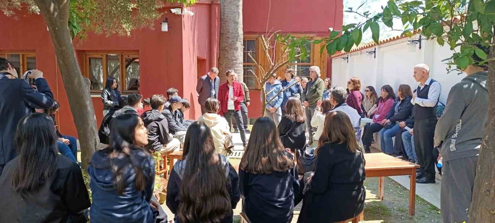 Ankara ve Sivas&rsquo;lı &ouml;ğrenciler S&ouml;ke&rsquo;de
