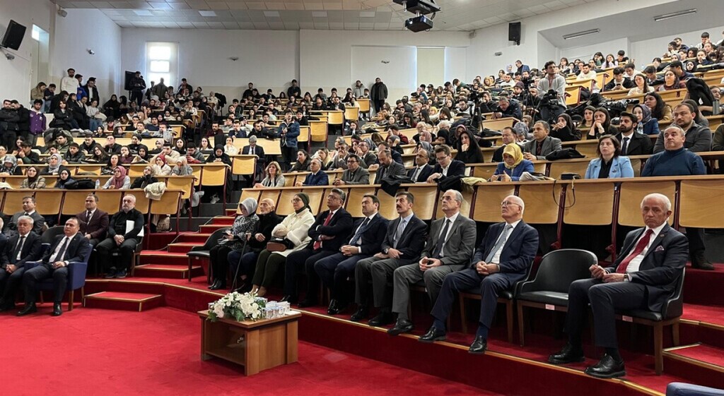 DPÜ’de "Anadolu’da İlk Bilimler Ansiklopedisi Sempozyumu" düzenlendi