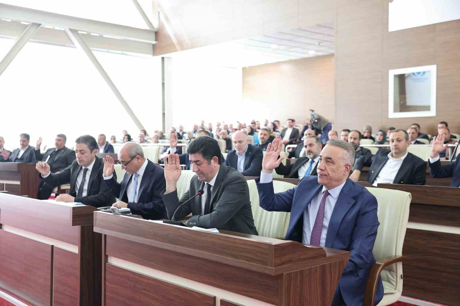 Sultangazi Belediyesi’nin 2024 Faaliyet Raporu’na meclis onayı
