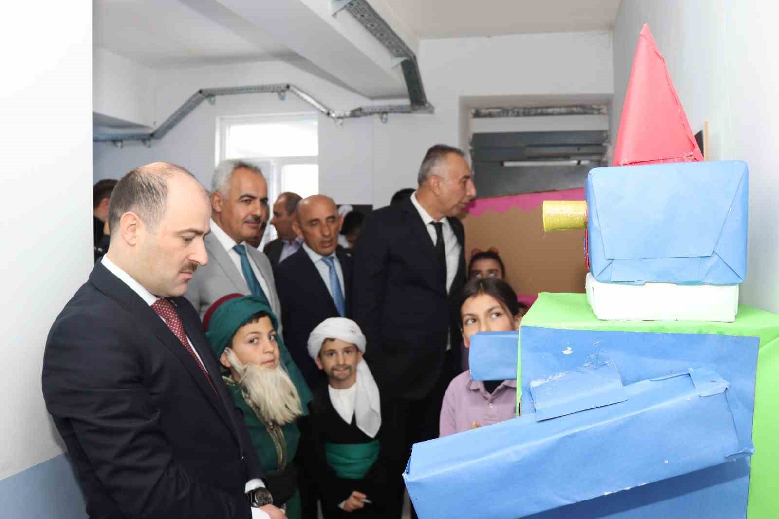 Çocukların bilim şenliği coşkusu