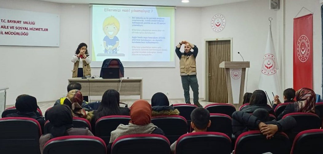 Bayburt’ta vatandaşlara gıda okuryazarlığı ve gıda israfı konularında eğitim verildi