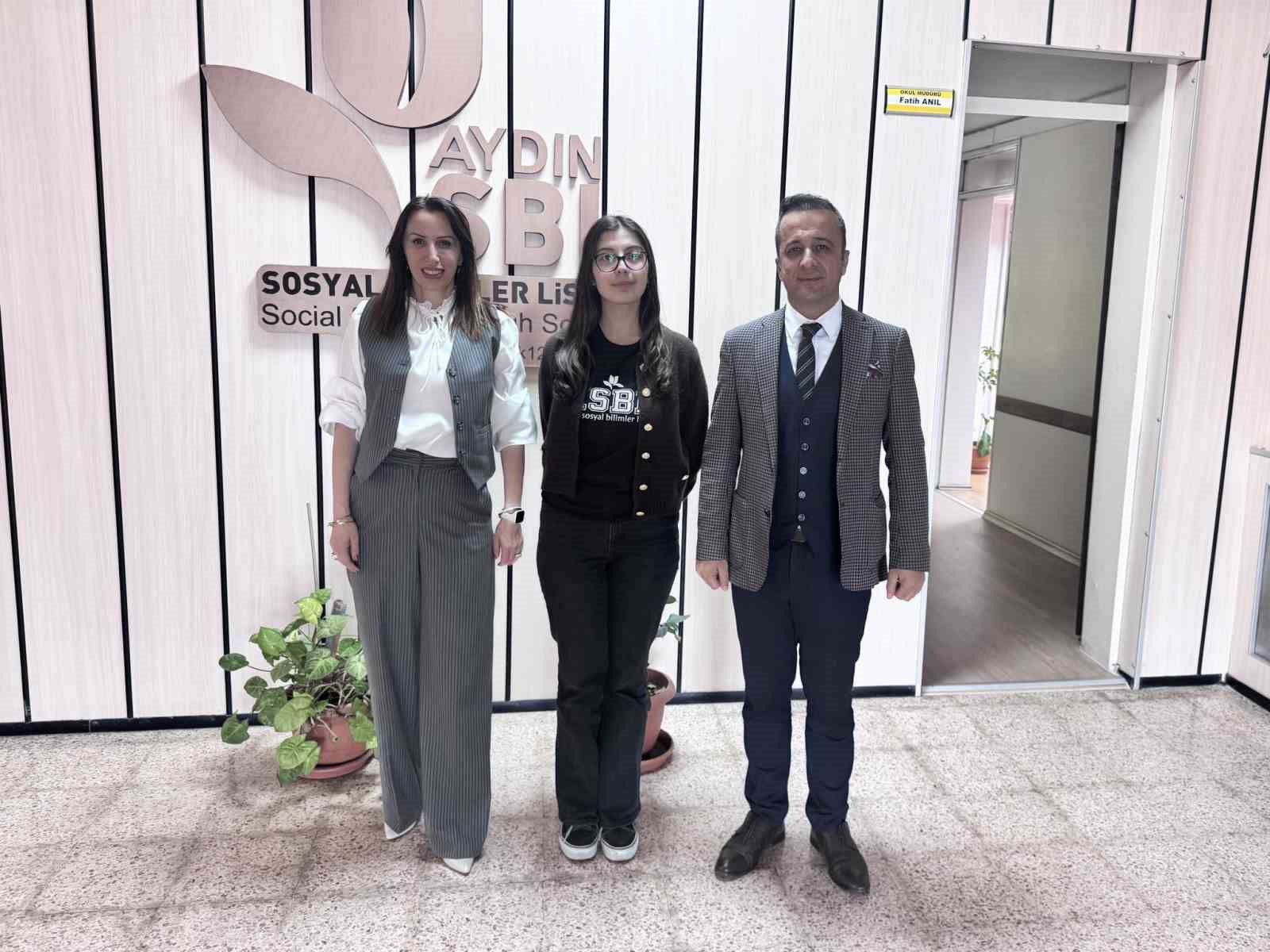 Sosyal Bilimler öğrencisi Tuana, Aydın’ı temsil edecek