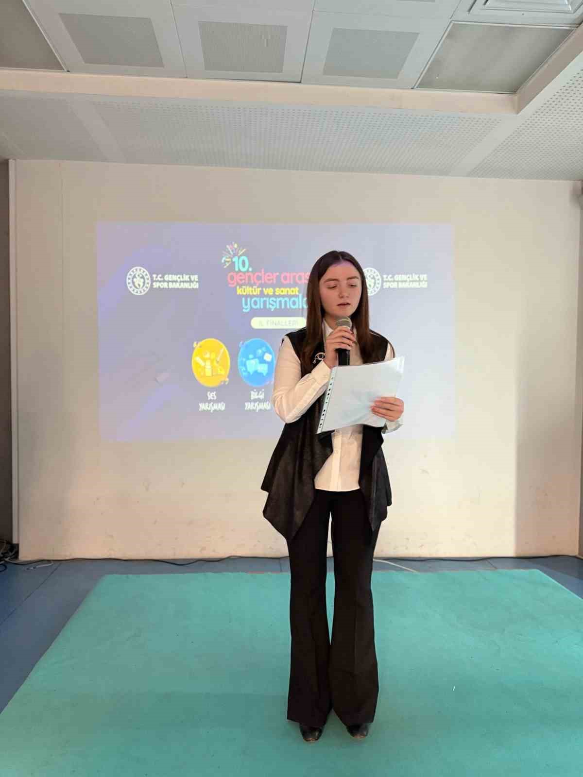 Bilecik’te Gençler Arası Kültür ve Sanat Yarışmaları coşkuyla devam ediyor