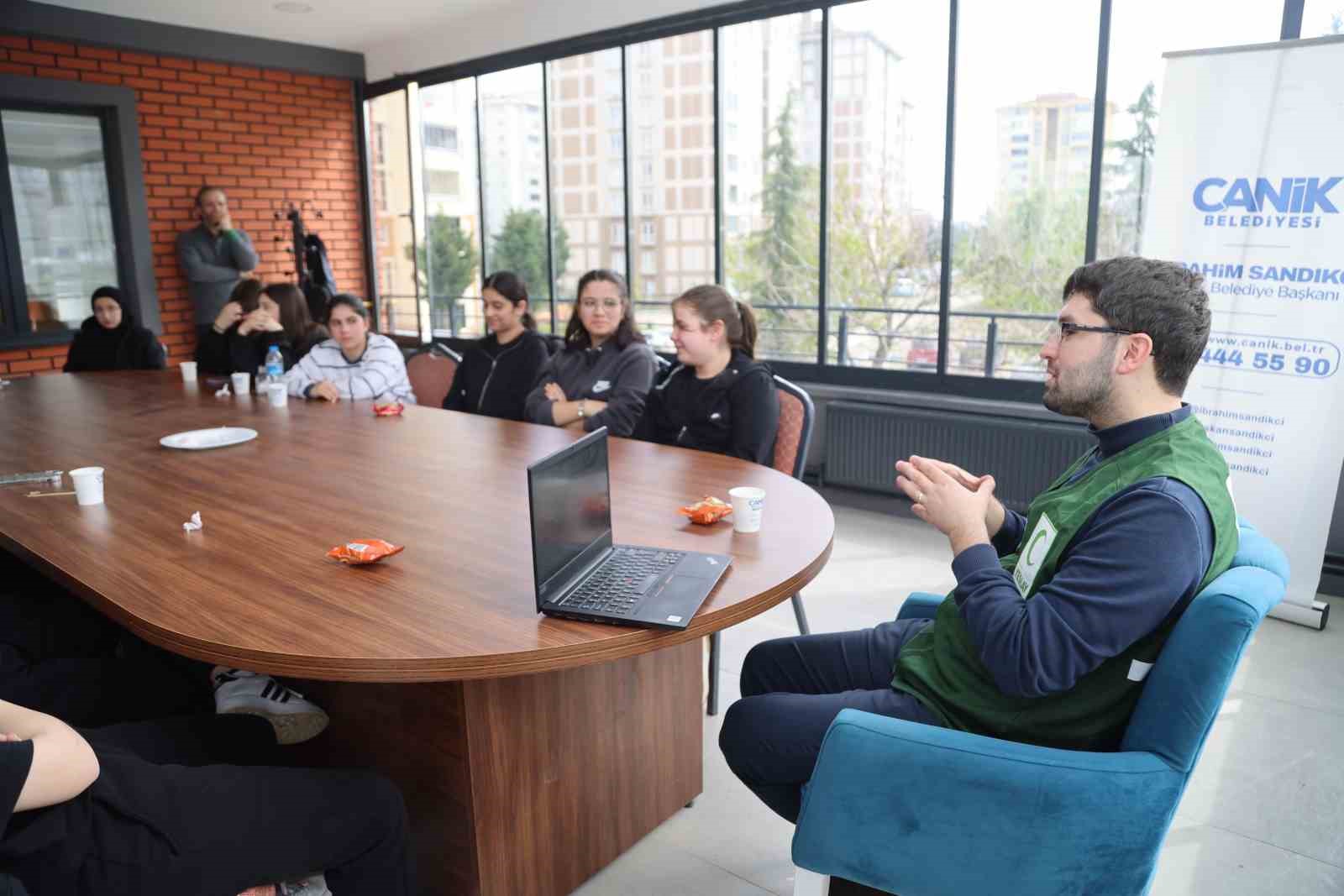 Canik&rsquo;te Bağımlılıkla M&uuml;cadele Semineri
