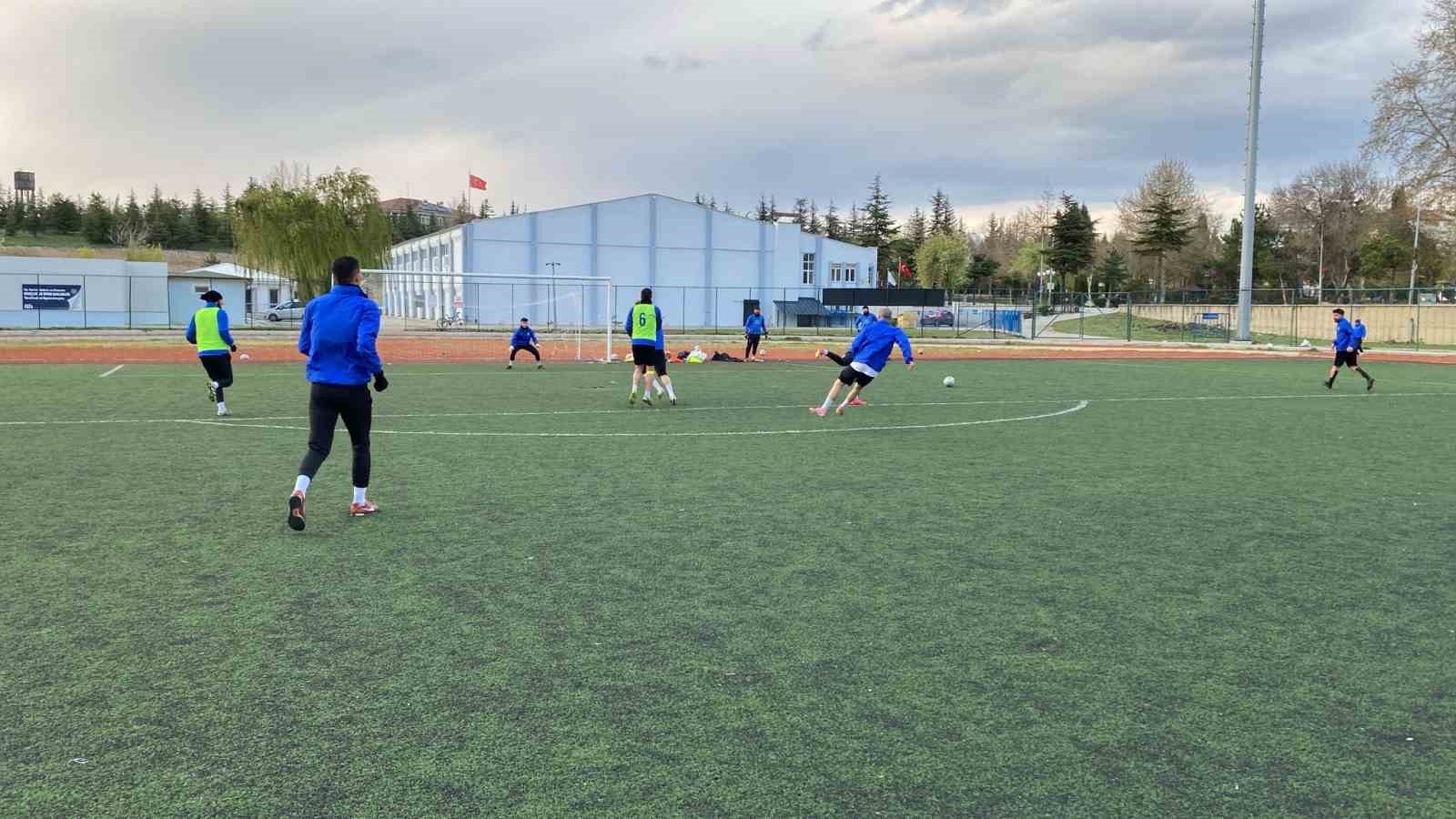 Söğütspor zorlu maça hazır