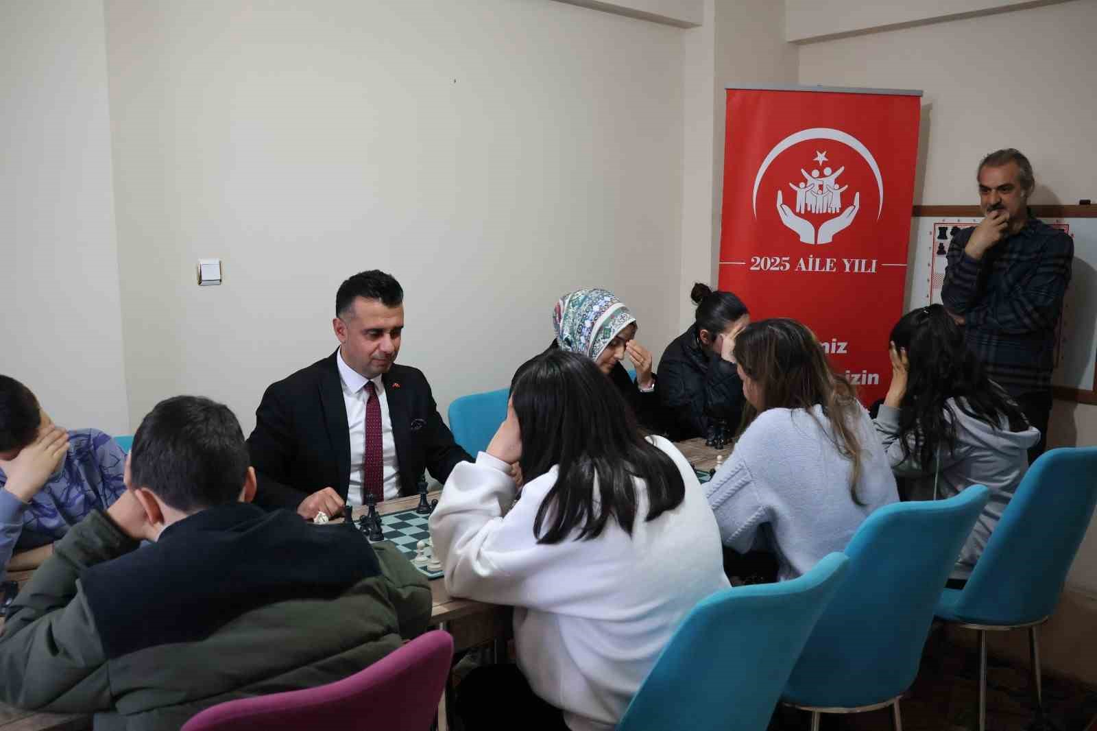 Aile yılı kapsamında satrançta büyük heyecan