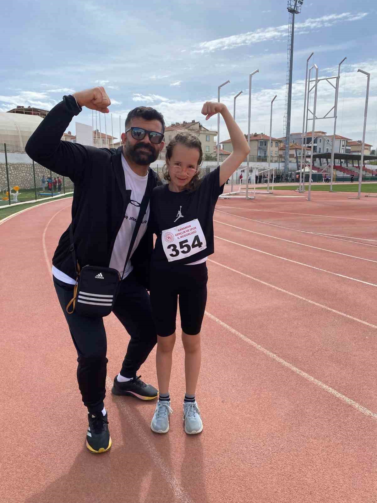 Afyonkarahisarlı &ouml;zel sporculardan b&uuml;y&uuml;k başarı
