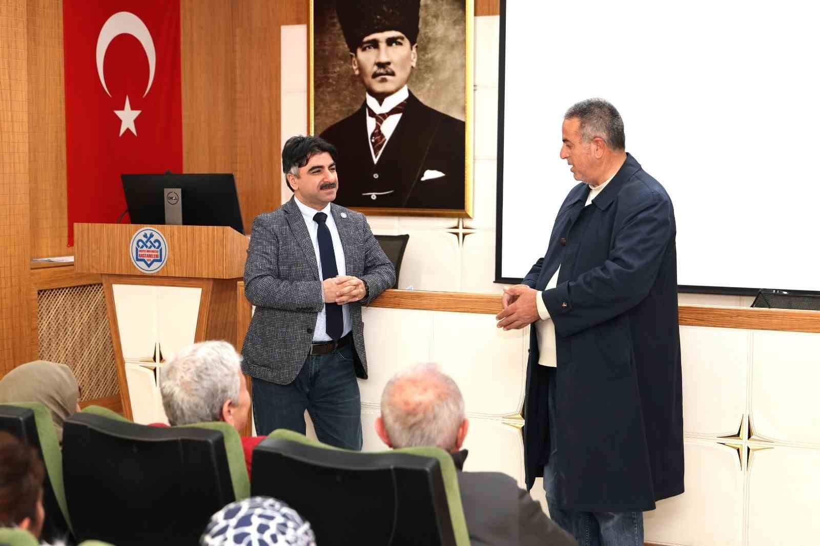 Prof. Dr. Murat Gültekin: "Parkinson hastalığı 40’lı yaşlarda ortaya çıkabilir"