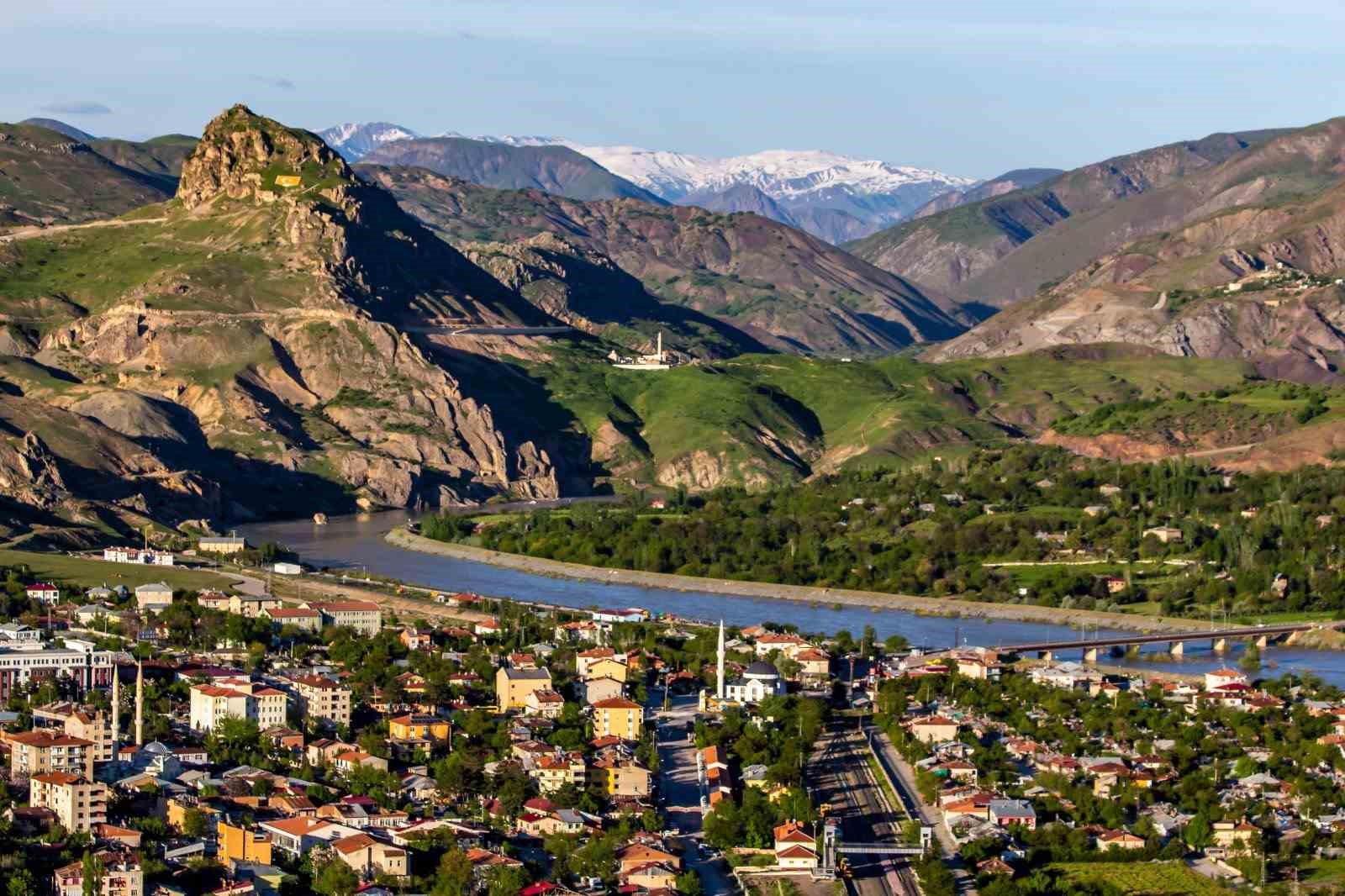 Palu’da 3 bin yıllık geçmiş gün yüzüne çıkıyor