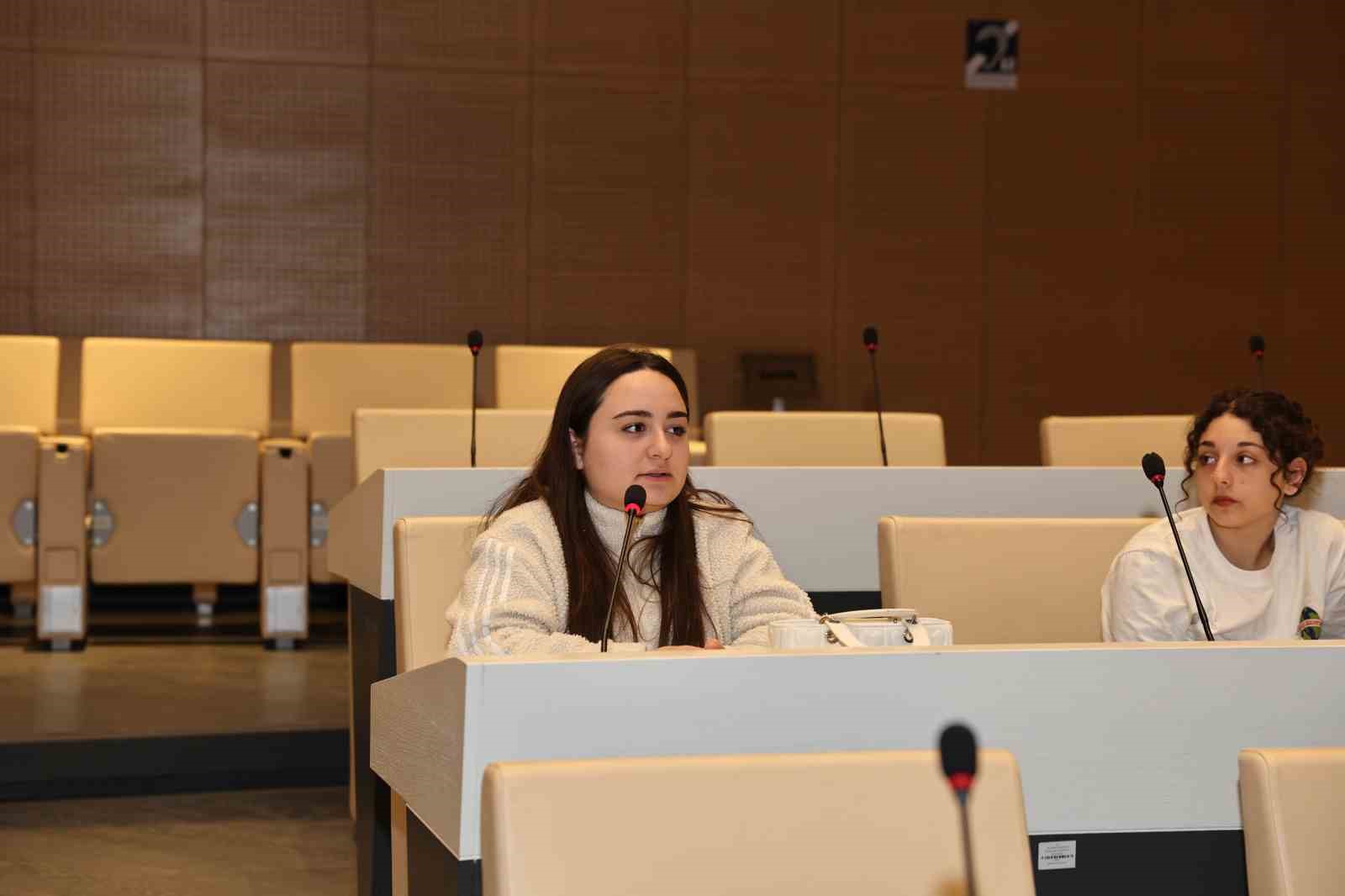 T&uuml;rk ve İtalyan gen&ccedil;ler iklim i&ccedil;in buluştu
