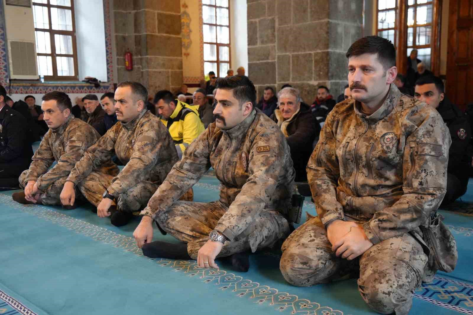 Samsun’da şehitler için mevlit okutuldu