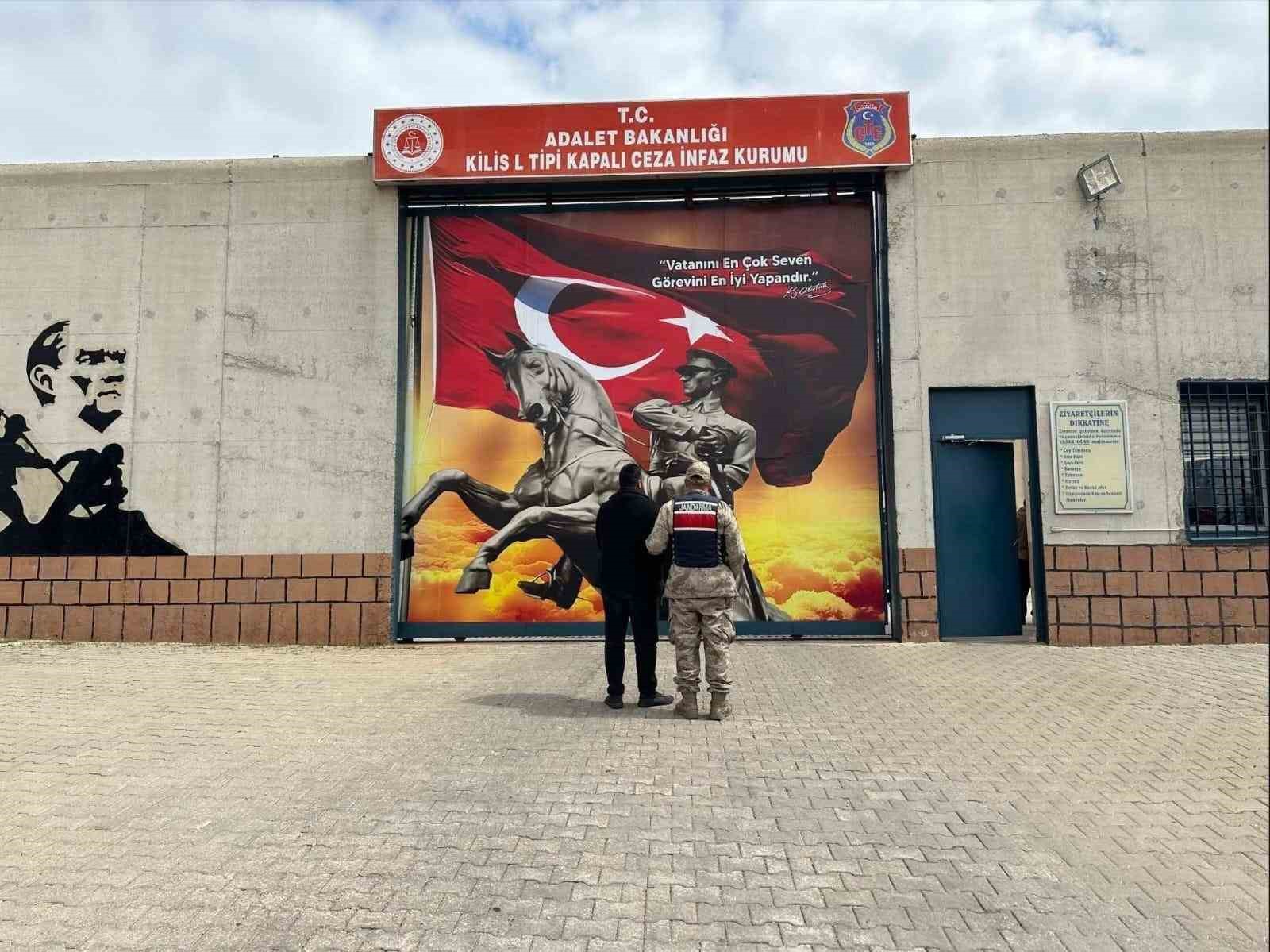 Kilis’te aranan 4 şahıs yakalandı
