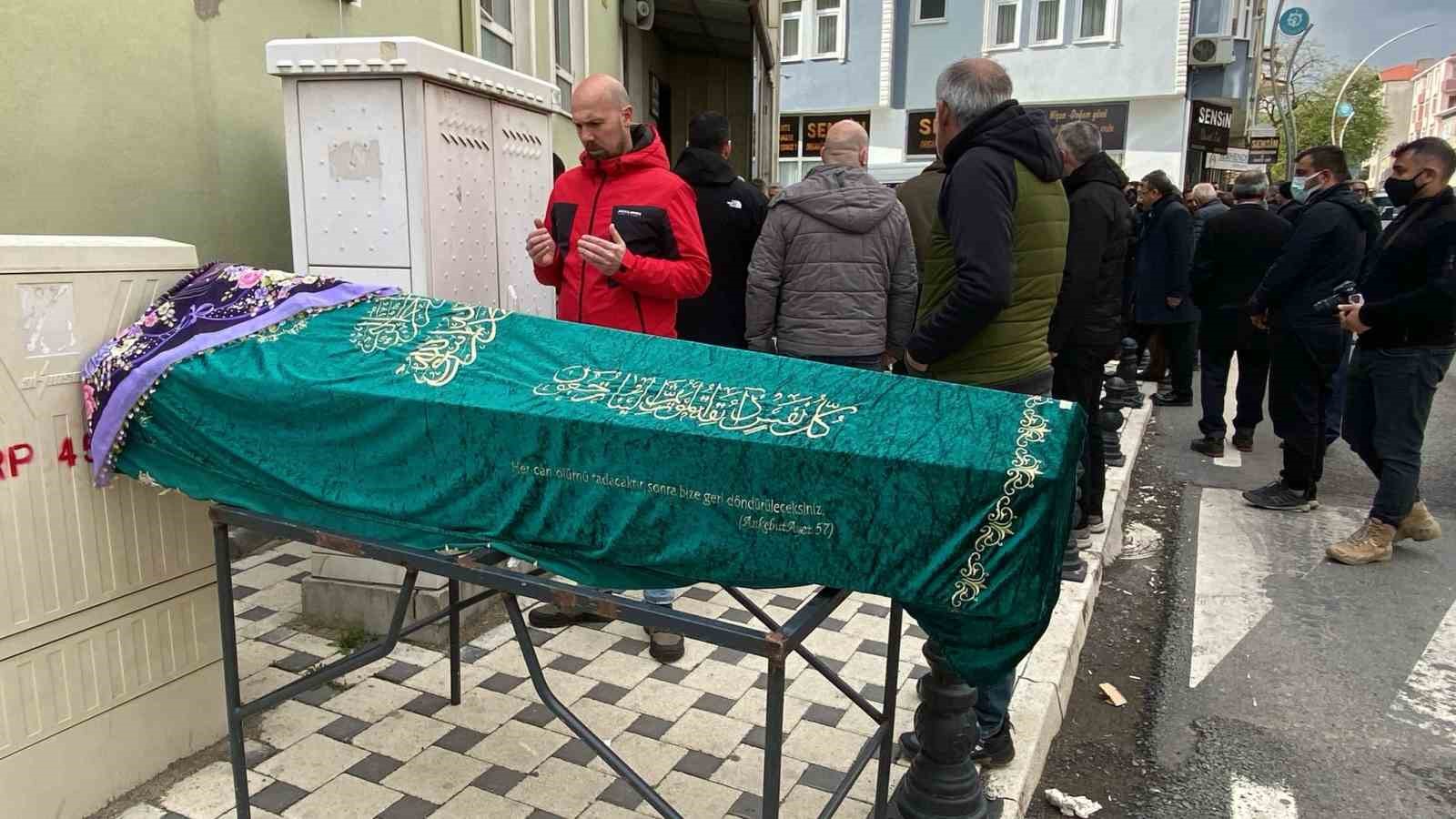 Menenjitten hayatını kaybeden İrem’in babası konuştu
