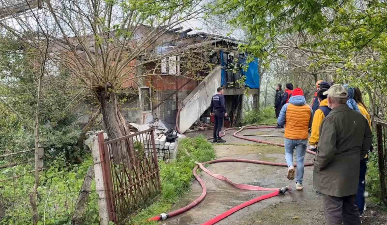 Sobayı tutuşturmak isteyen yaşlı kadın yanarak can verdi