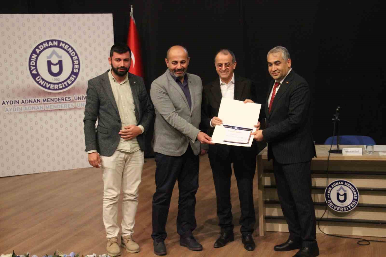 Gazeteci Albayrak: "Hâlâ başkalarının kıyafetiyle uğraşmak Orta Çağ zihniyetidir"