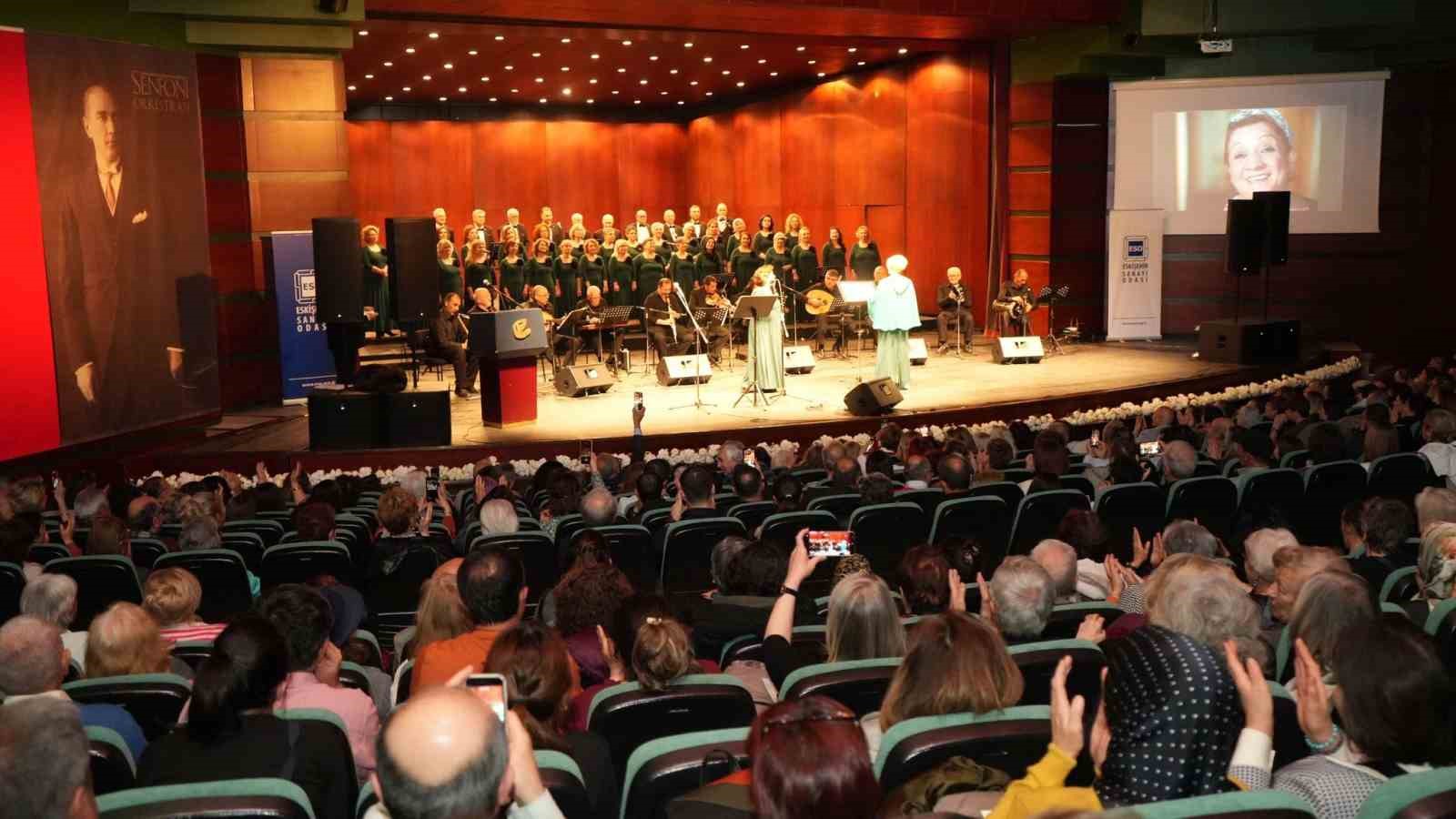 ESO Türk Sanat Müziği Korosundan nostalji dolu "Yeşilçam Şarkıları" konseri