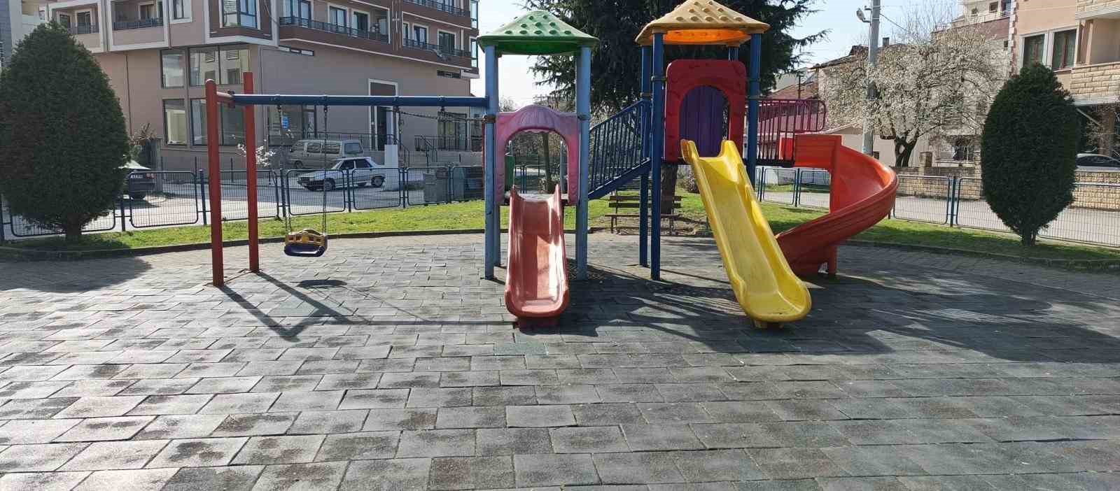 Kartepe’de parklar yaza hazırlanıyor