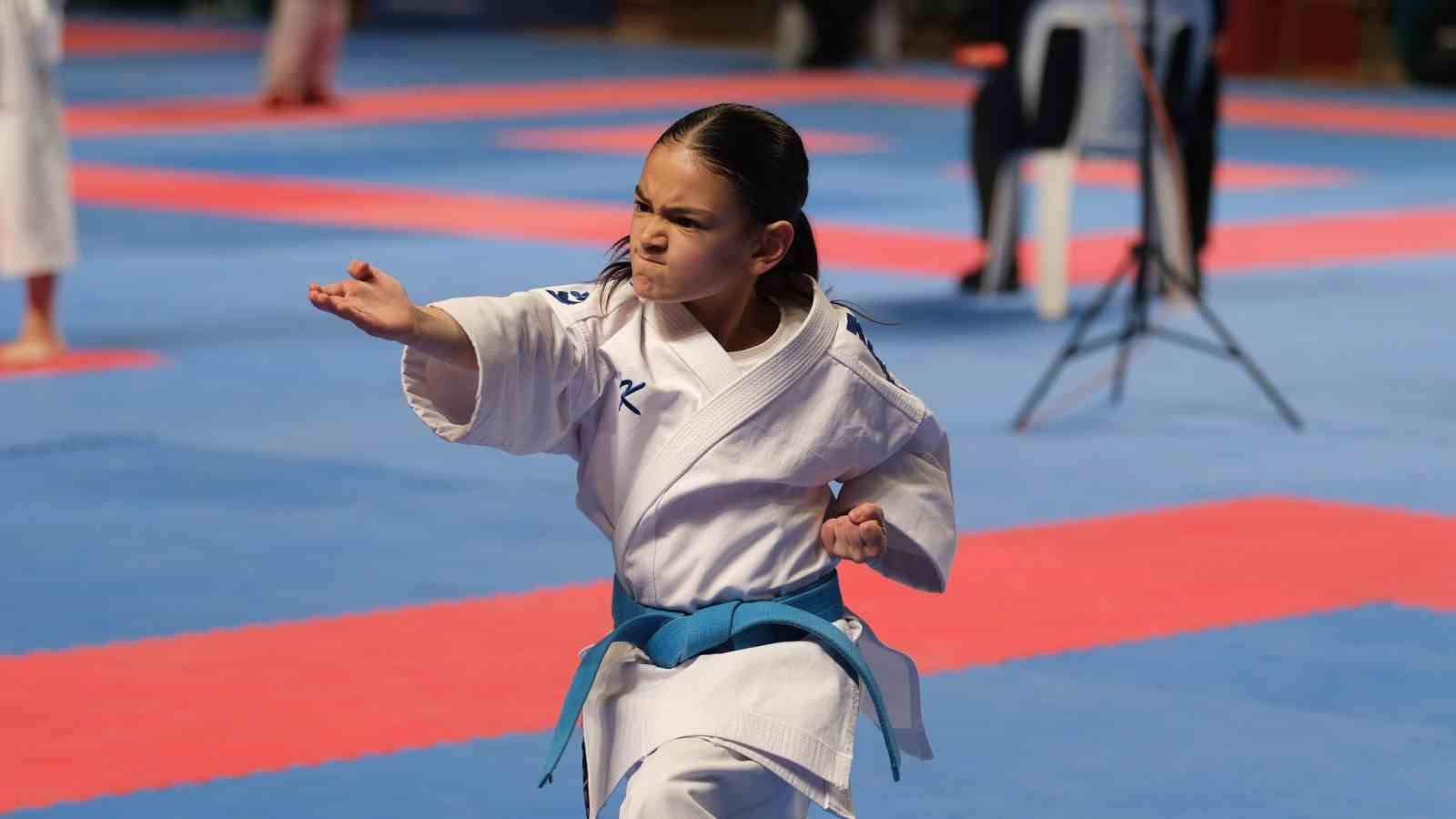 Kocaeli&rsquo;de 3 bin 848 sporcu tatamiye &ccedil;ıkacak
