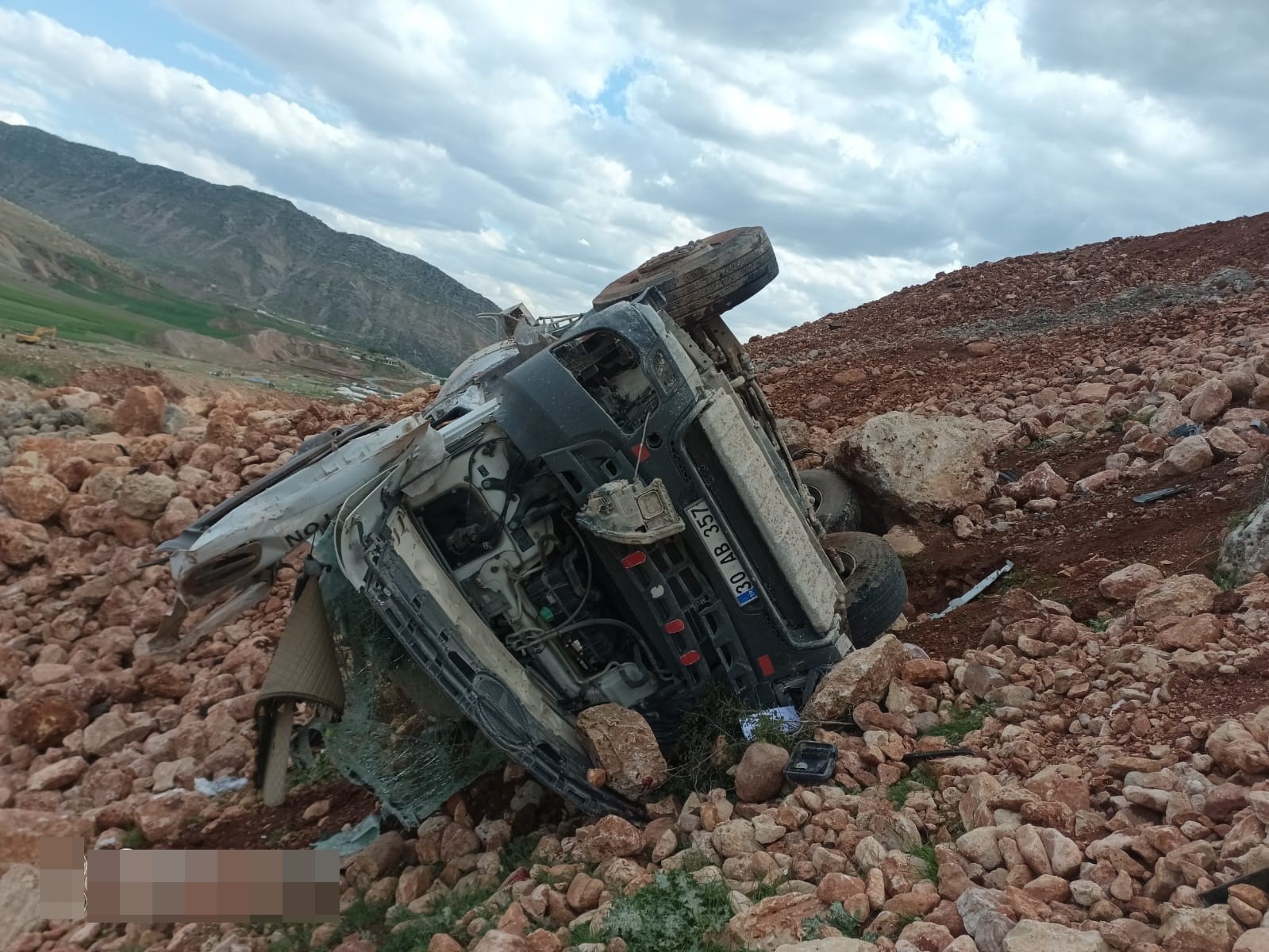 Şırnak’ta beton mikseri devrildi: 2 yaralı