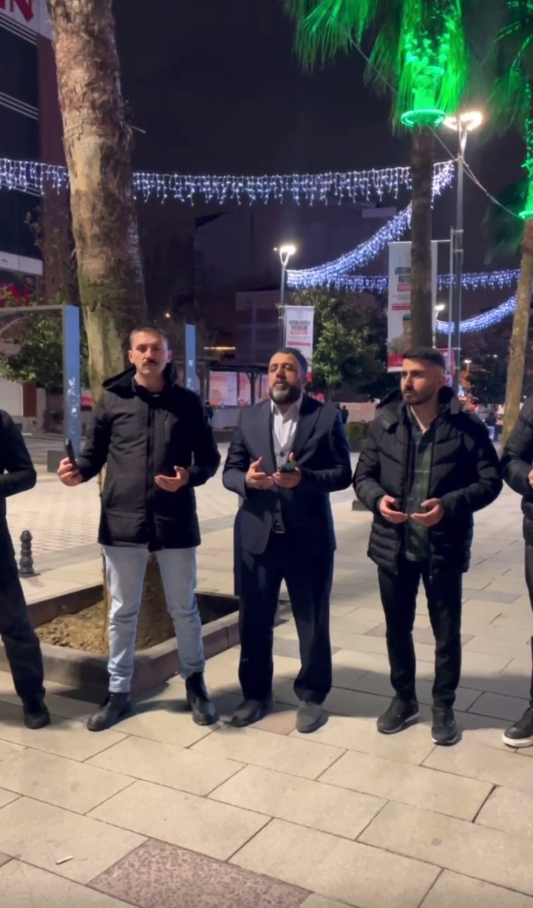 Arnavutköy’de çocuklardan Filistin’e destek yürüyüşü