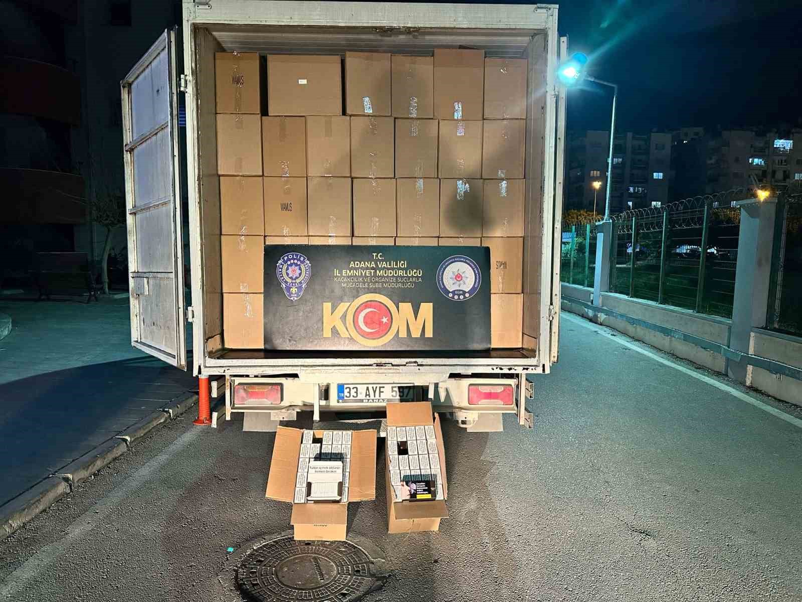 Piyasa değeri 12 milyon TL ka&ccedil;ak makaron ele ge&ccedil;irildi
