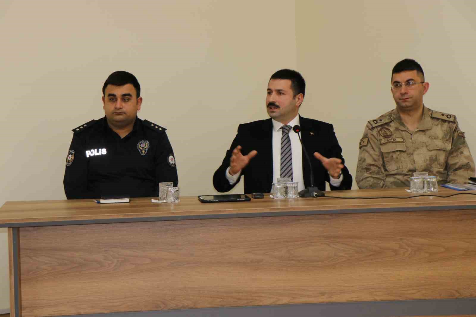 Diyadin’de "2025 aile yılı toplantısı" yapıldı