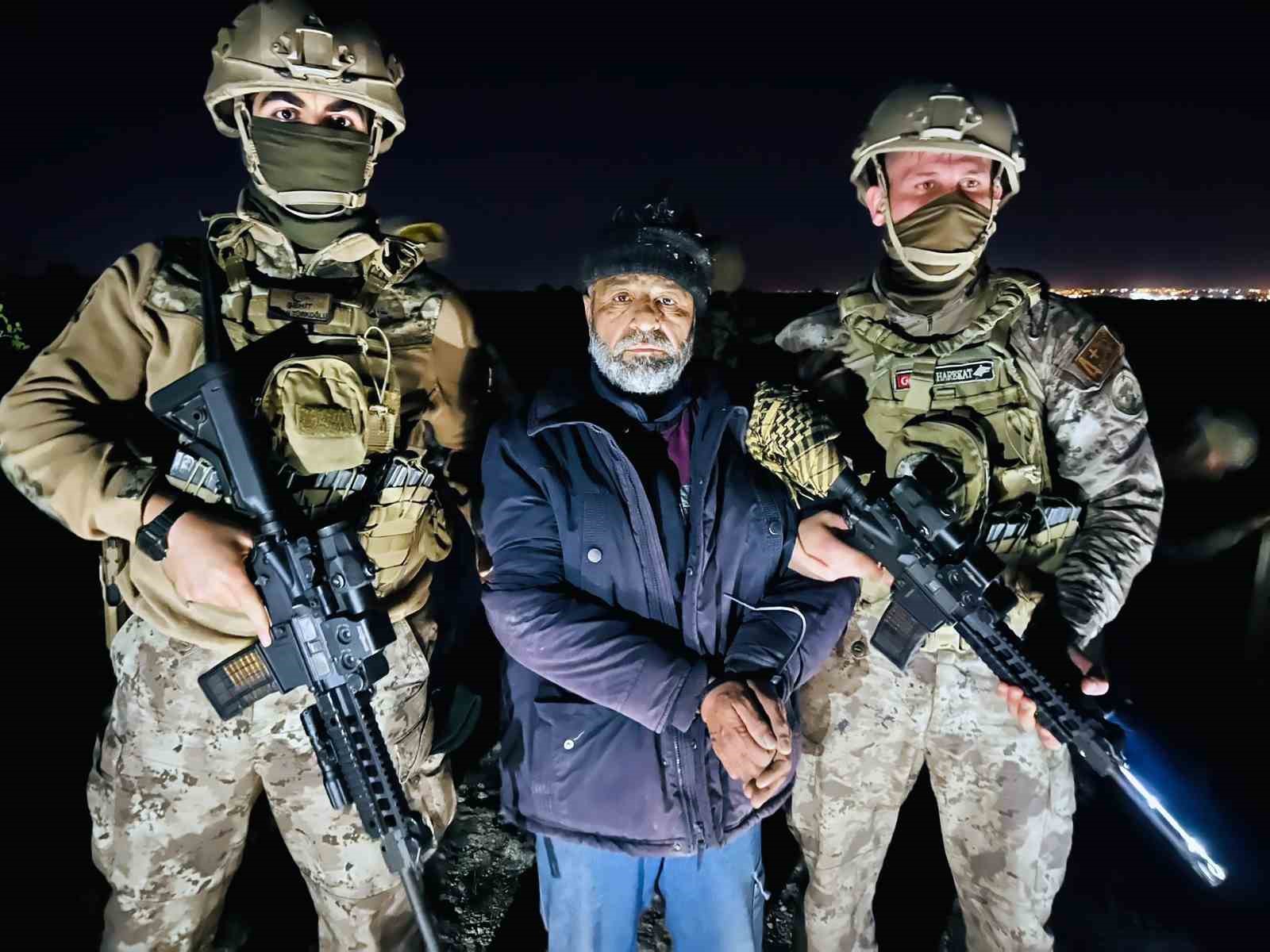 3 kişiyi katletmişti, gerekçeli kararı yazıldı: ’Suç işlemeyi kendine haklı görmüş’