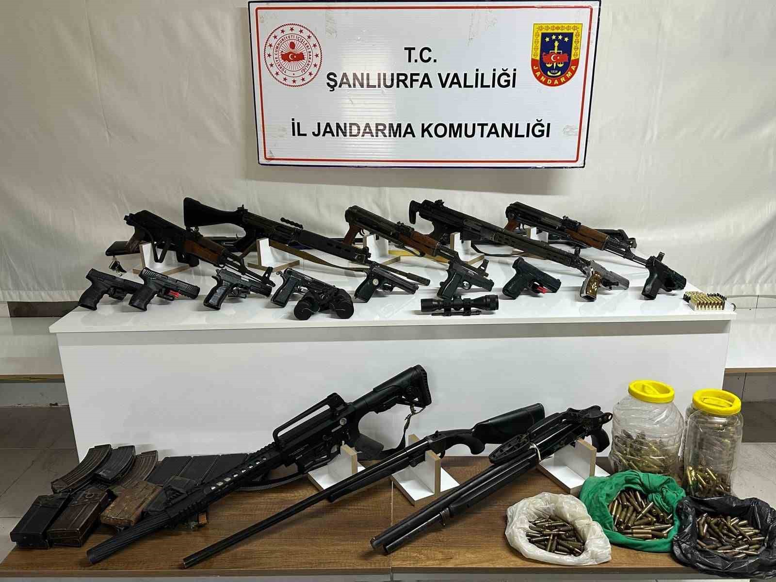 Şanlıurfa’da silah kaçakçılığı operasyonu: 22 gözaltı
