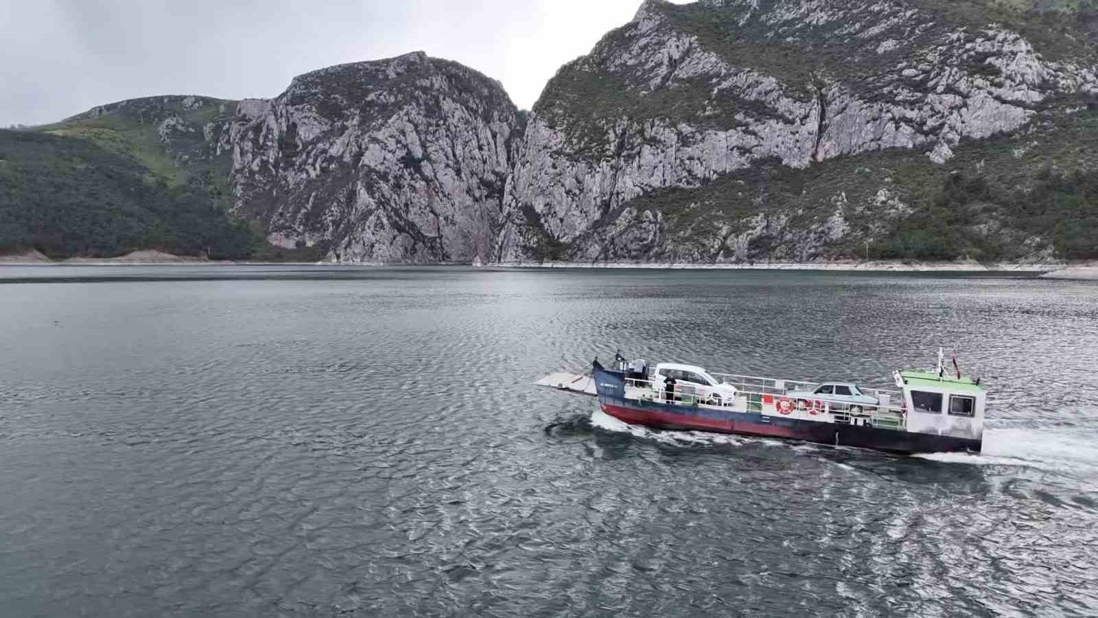 Altınkaya mağdurları: 15 mahalleye 36 yıldır feribotla ulaşım