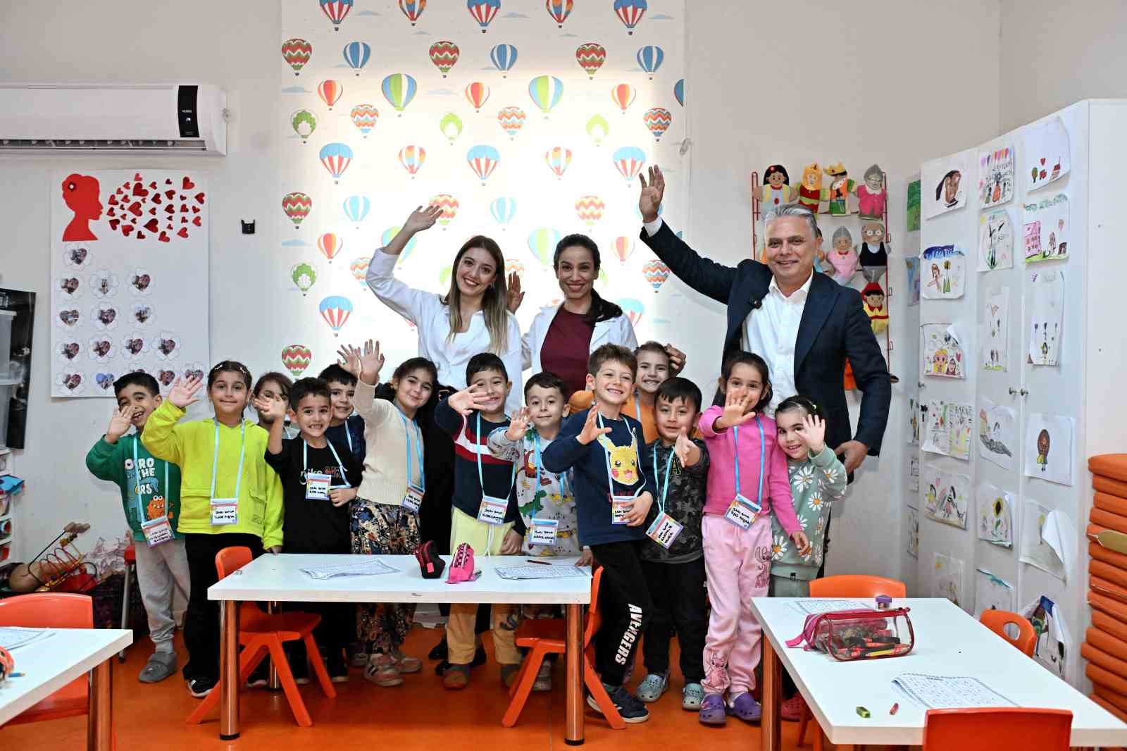 Başkan Uysal: "6 bin kahraman b&uuml;y&uuml;yor"

