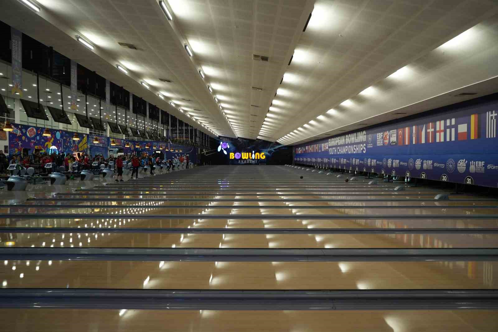 Samsun’da Avrupa Bowling Gençler Şampiyonası heyecanı: Milliler ilk peşinde
