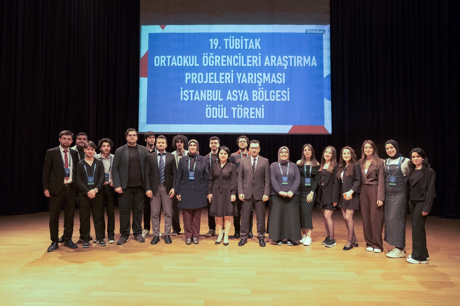 Araştırma projelerini SUB&Uuml;&rsquo;de sergilediler
