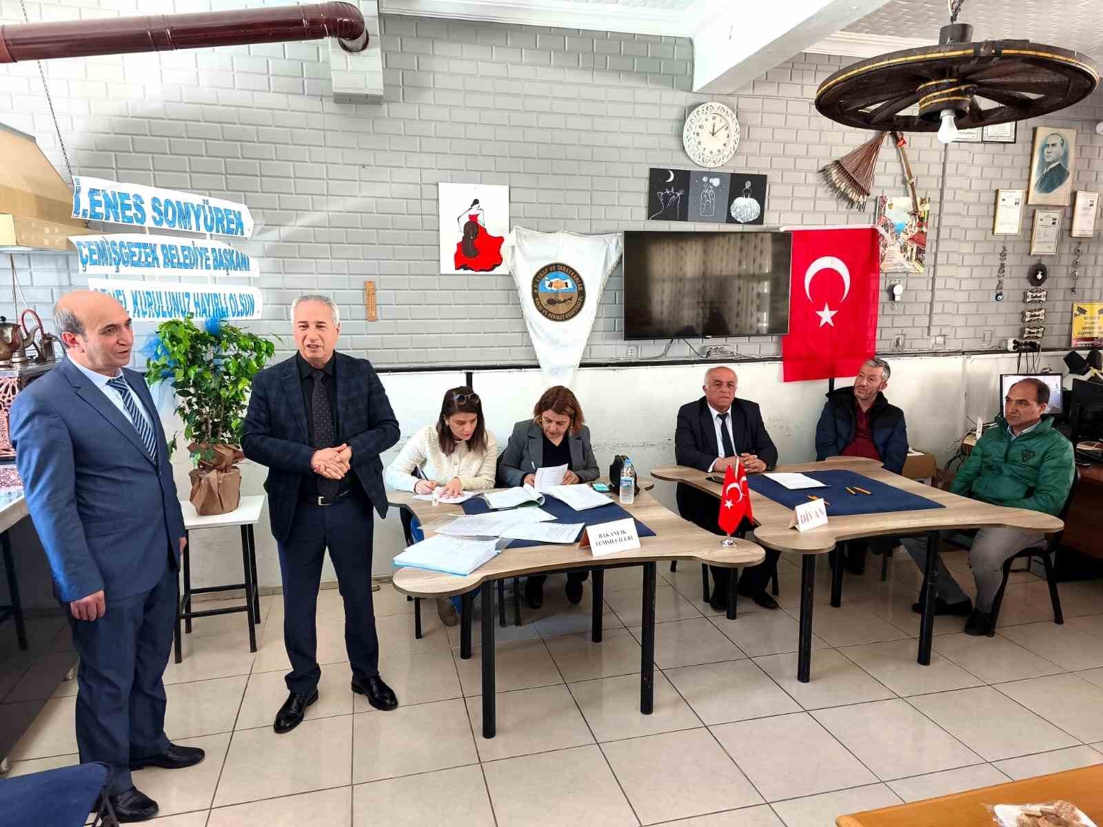 &Ccedil;emişgezek Esnaf Kredi, Kefalet Kooperatifinin Olağan Mali Genel Kurul toplantısı yapıldı
