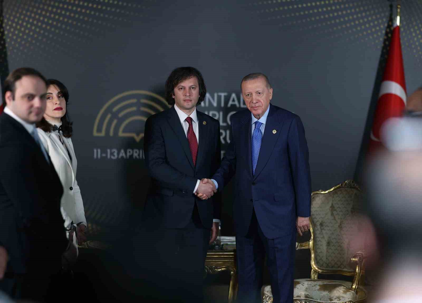 Cumhurbaşkanı Erdoğan, Gürcistan Başbakanı Kobakhidze’yi kabul etti