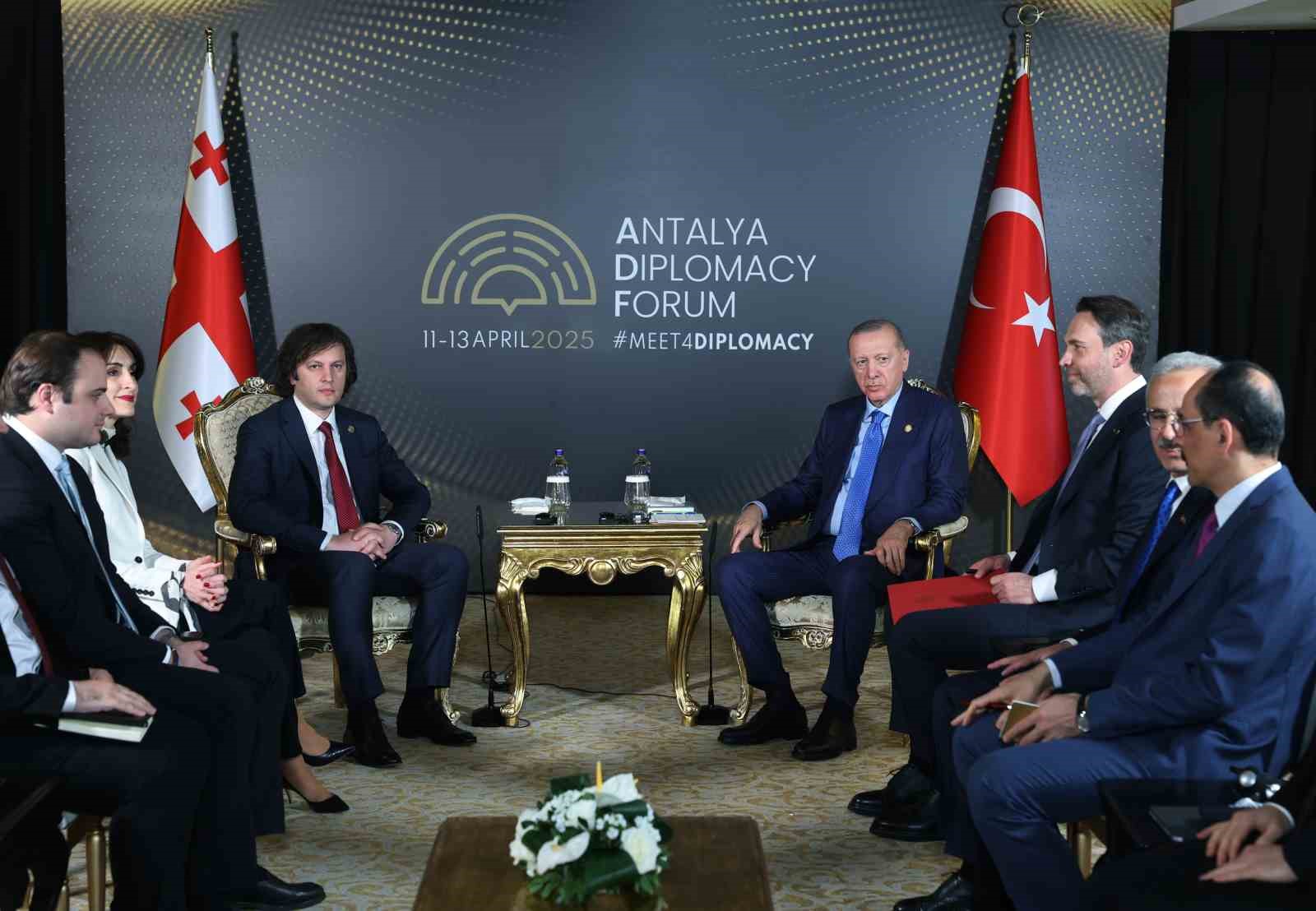 Cumhurbaşkanı Erdoğan, Gürcistan Başbakanı Kobakhidze’yi kabul etti
