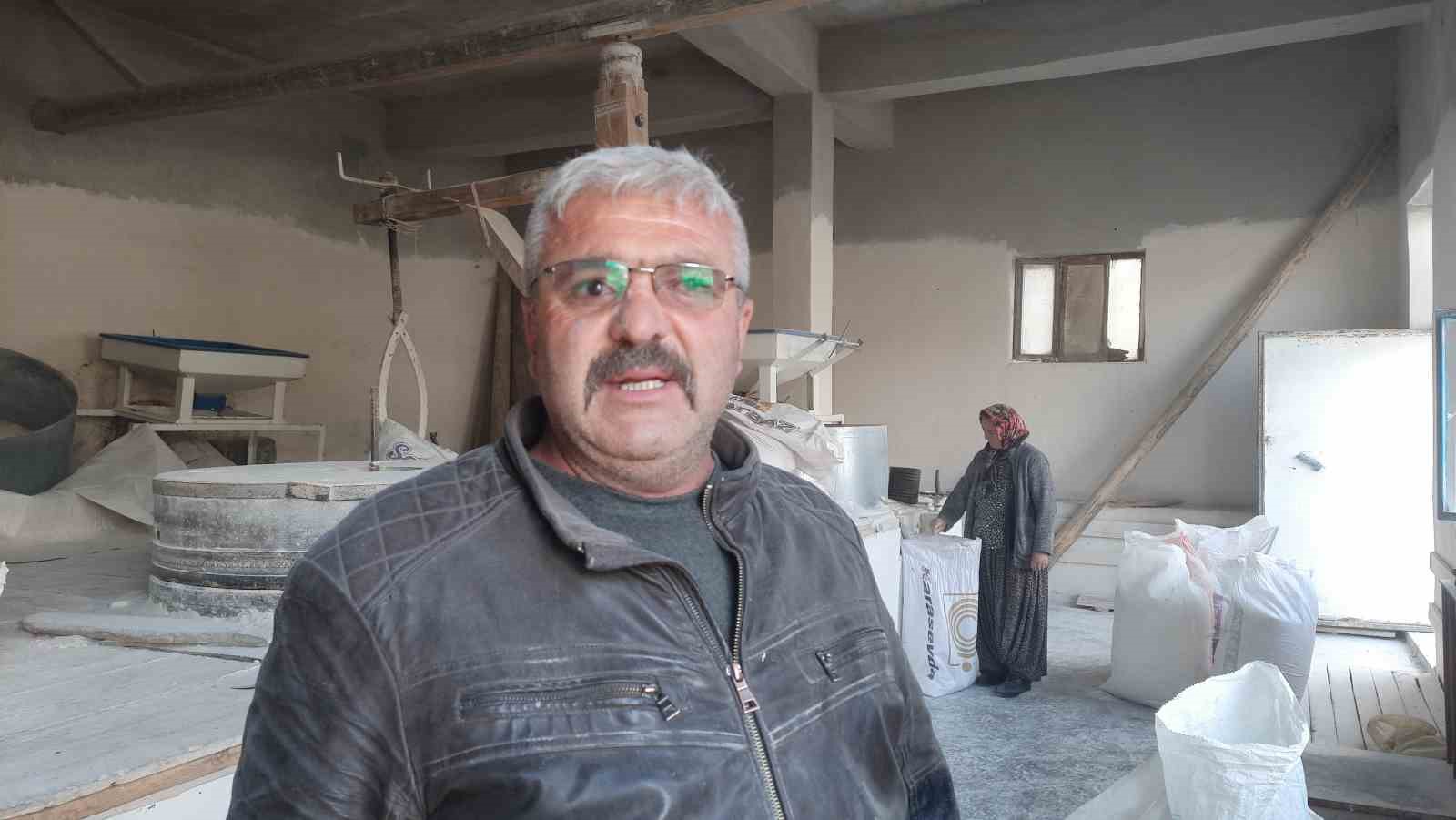 Su değirmenciliğini yaşatmaya &ccedil;alışıyor
