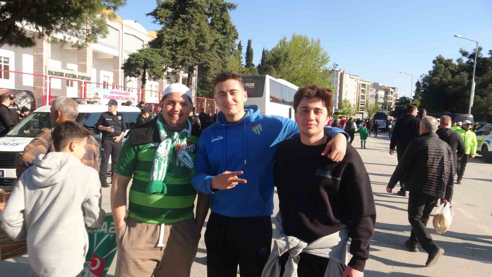 Bursaspor, Balıkesir’den şampiyon ayrıldı