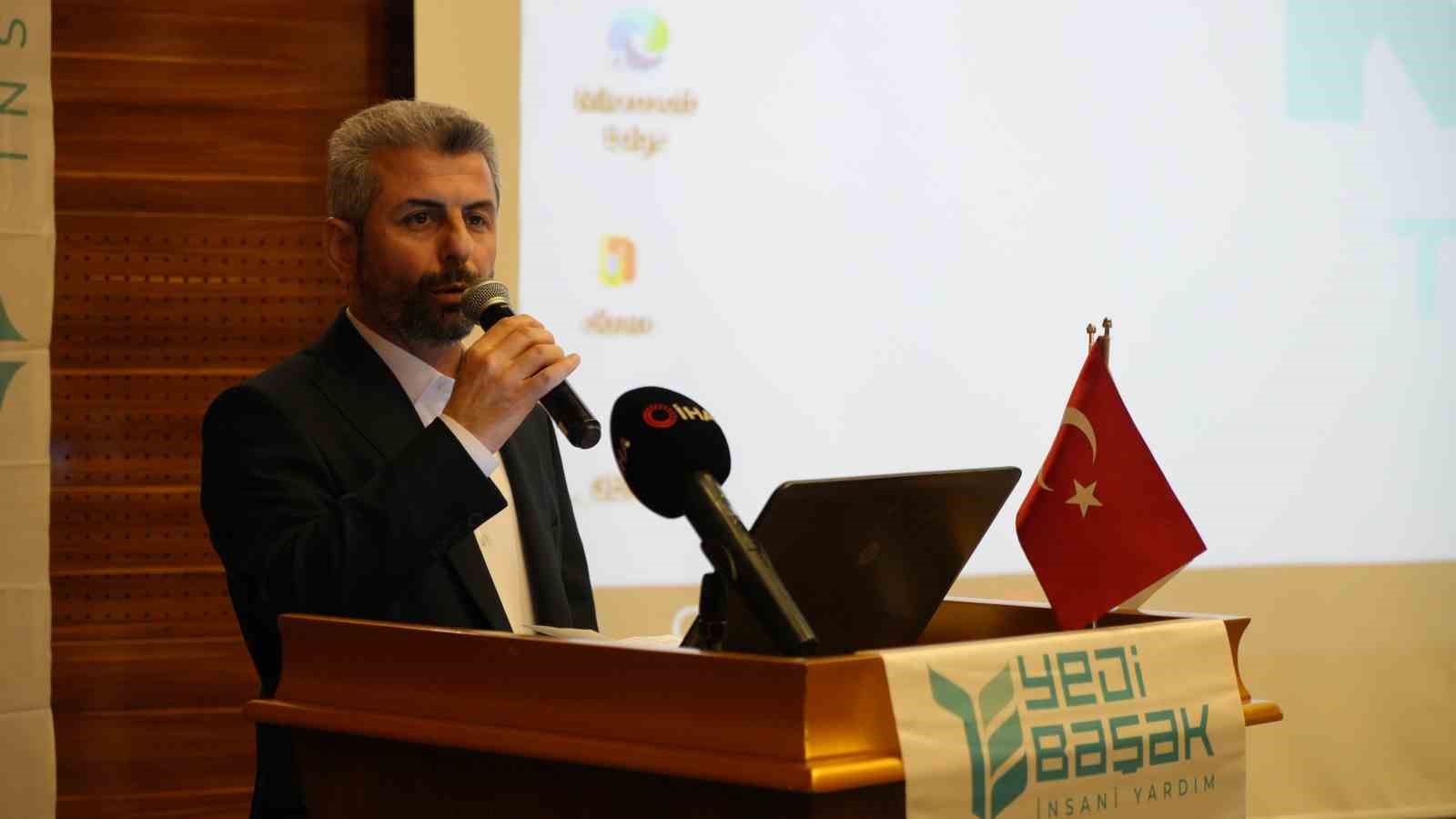 Yedi Başak&rsquo;ta bayrak değişimi
